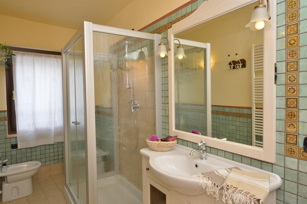 B&B Corte Giare 산탐브로지오 디 발폴리첼라 객실 사진